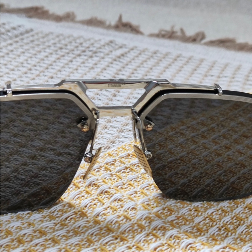 Silver Jeans Tan Sunglasses Case - Picture 6 of 12